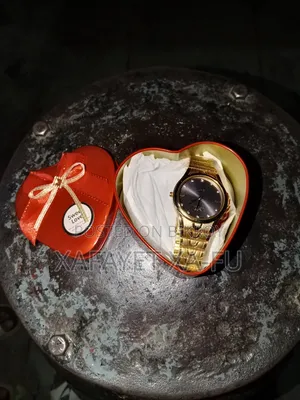 ঘড়ি টা সেল দিব