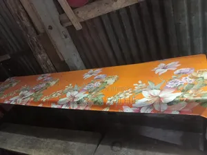 Table Bikry Hobe
