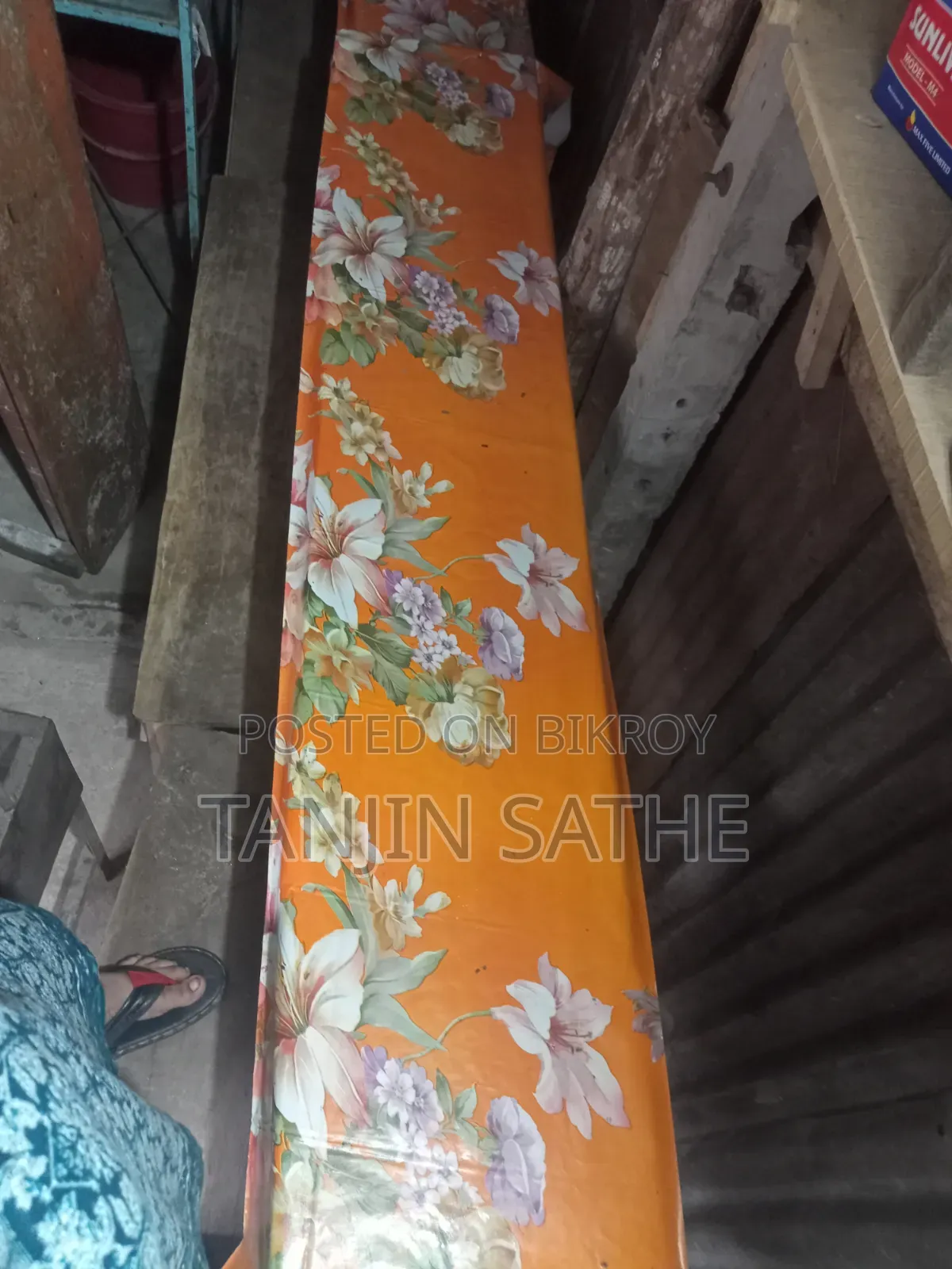 Table Bikry Hobe