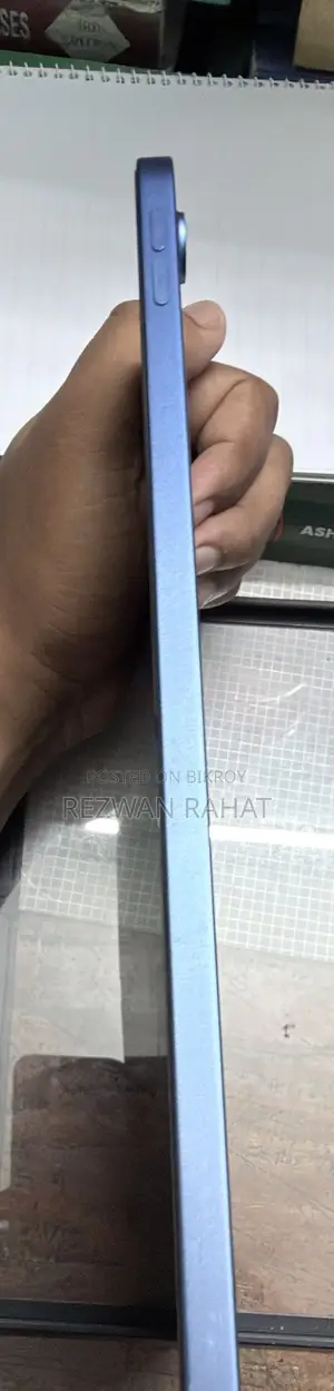 Apple iPad (2025) 128 GB Blue