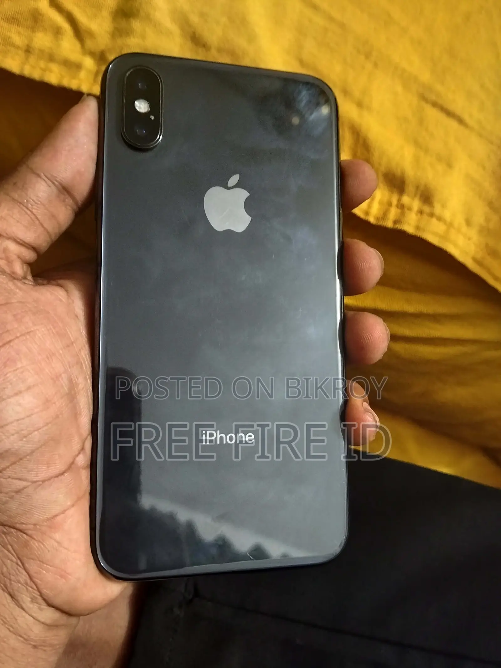 Apple iPhone X 64 GB Gold