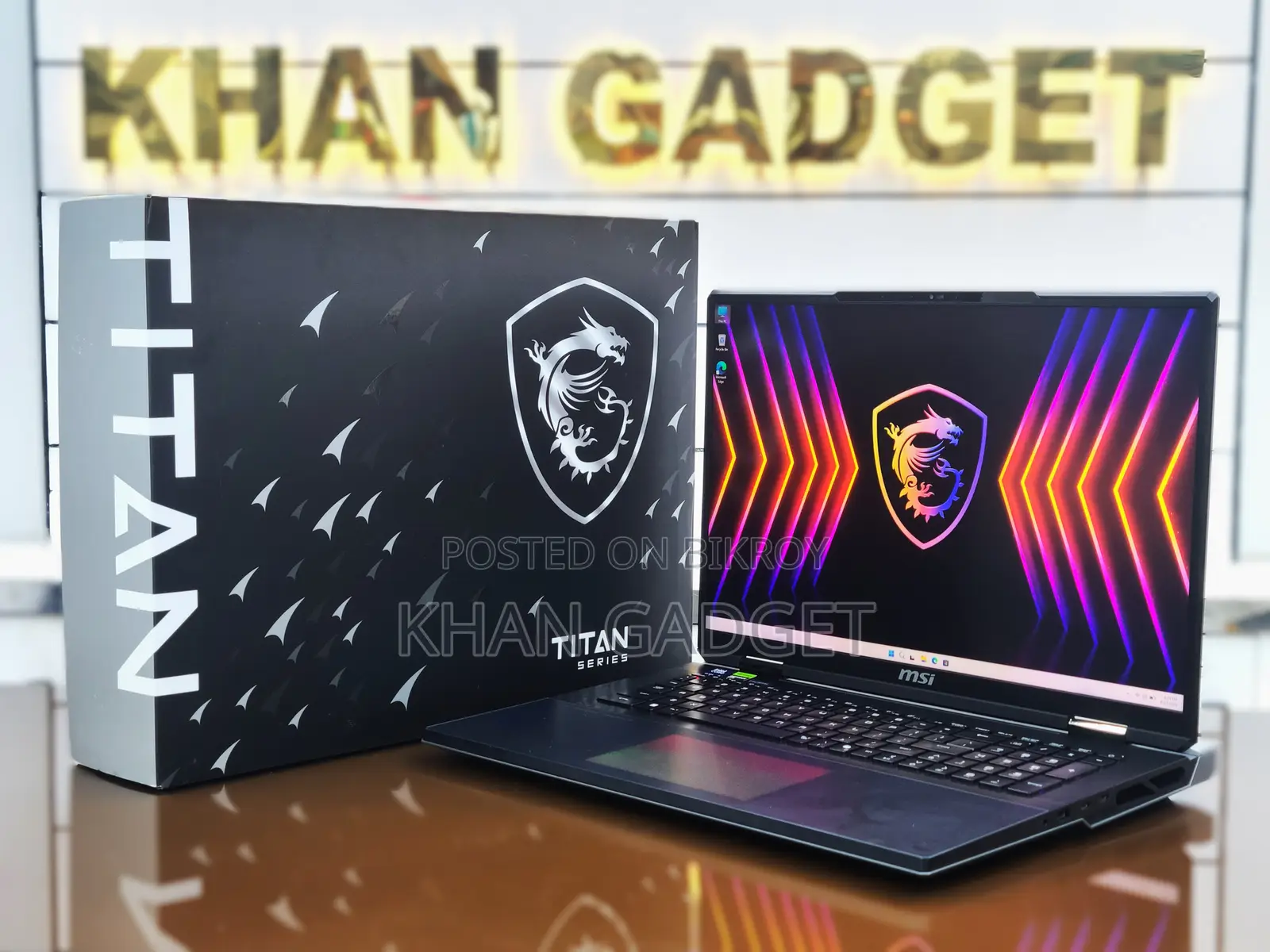 Laptop MSI Titan 18 HX AI 64GB Intel Core Ultra 9 SSD 6T