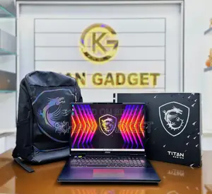 Laptop MSI Titan 18 HX AI 64GB Intel Core Ultra 9 SSD 6T