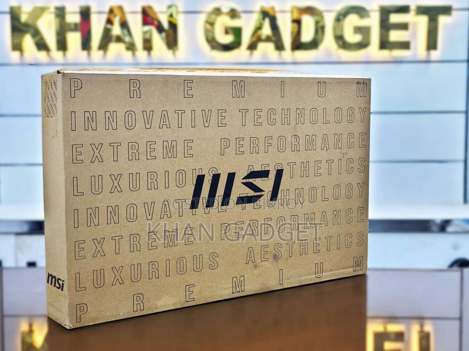 New Laptop Msi Vector 16 Hx Ai A2xwig 16gb Amd Ryzen 9 SSD 1t