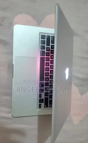 Laptop Apple MacBook 2012 8GB Intel Core I5 HDD 500GB