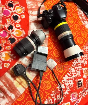 DSLR Camera