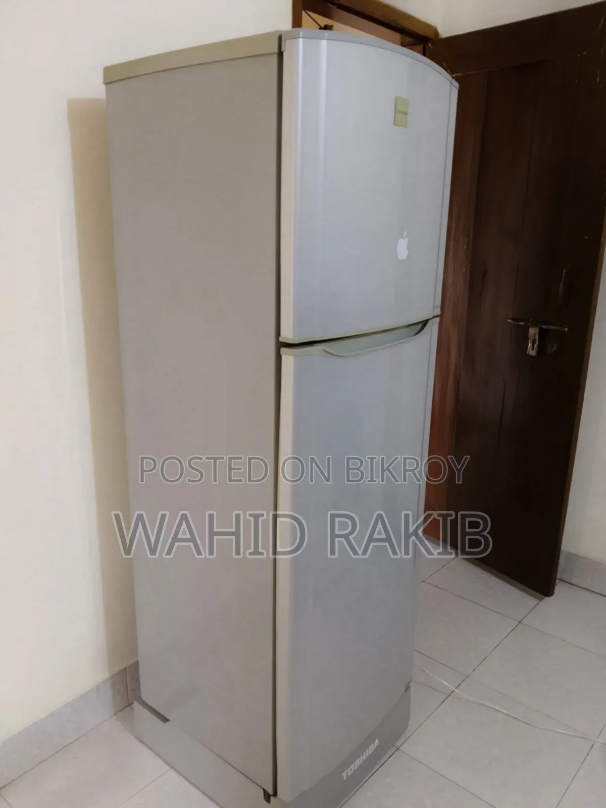 Used Toshiba GR-M23BPT Fridge