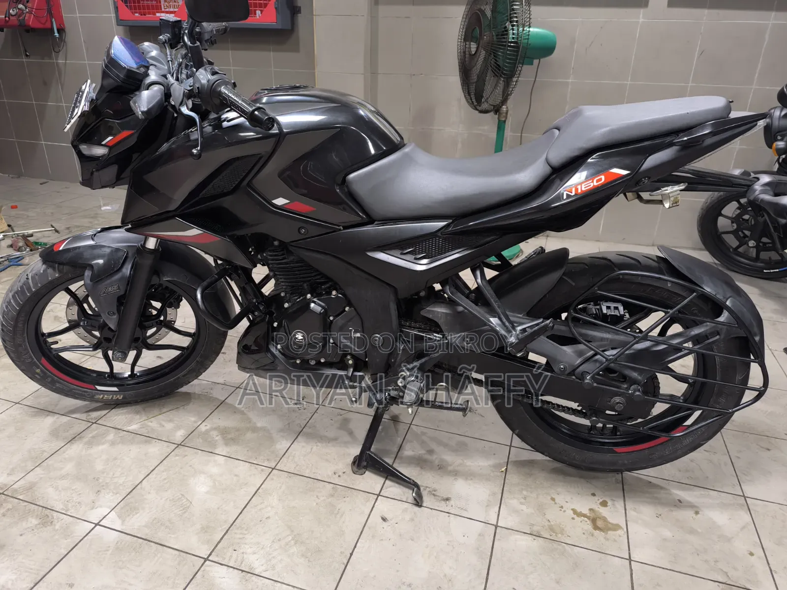 Bajaj Pulsar N160 2023 Black