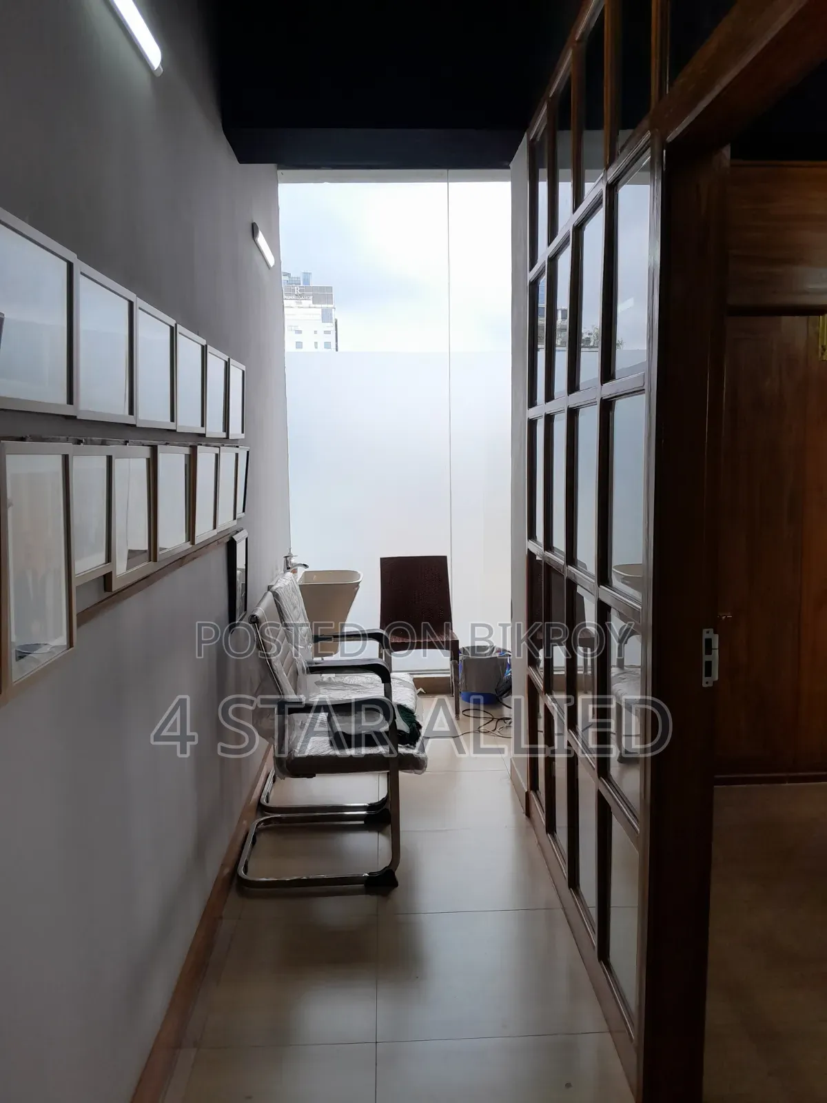 গুলশান-১ এ ফার্নিশড অফিস ভাড়া | ২ ঘণ্টা–৫ দিন | 4 Star Allied