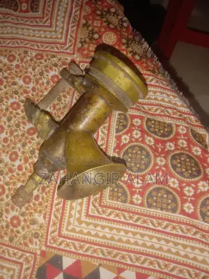 ঐতিহ্যবাহী পুরনো জিনিস বিক্রয়