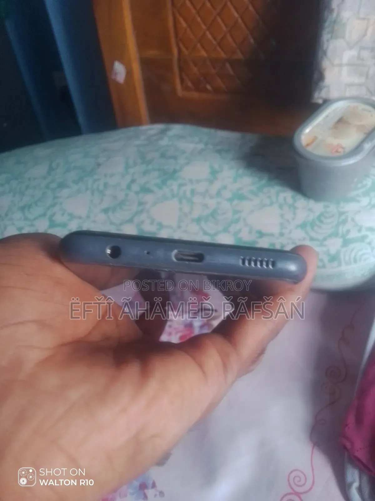স্যামসাং গ্যালাক্সি এ১৩ ৬৪ জিবি কালো