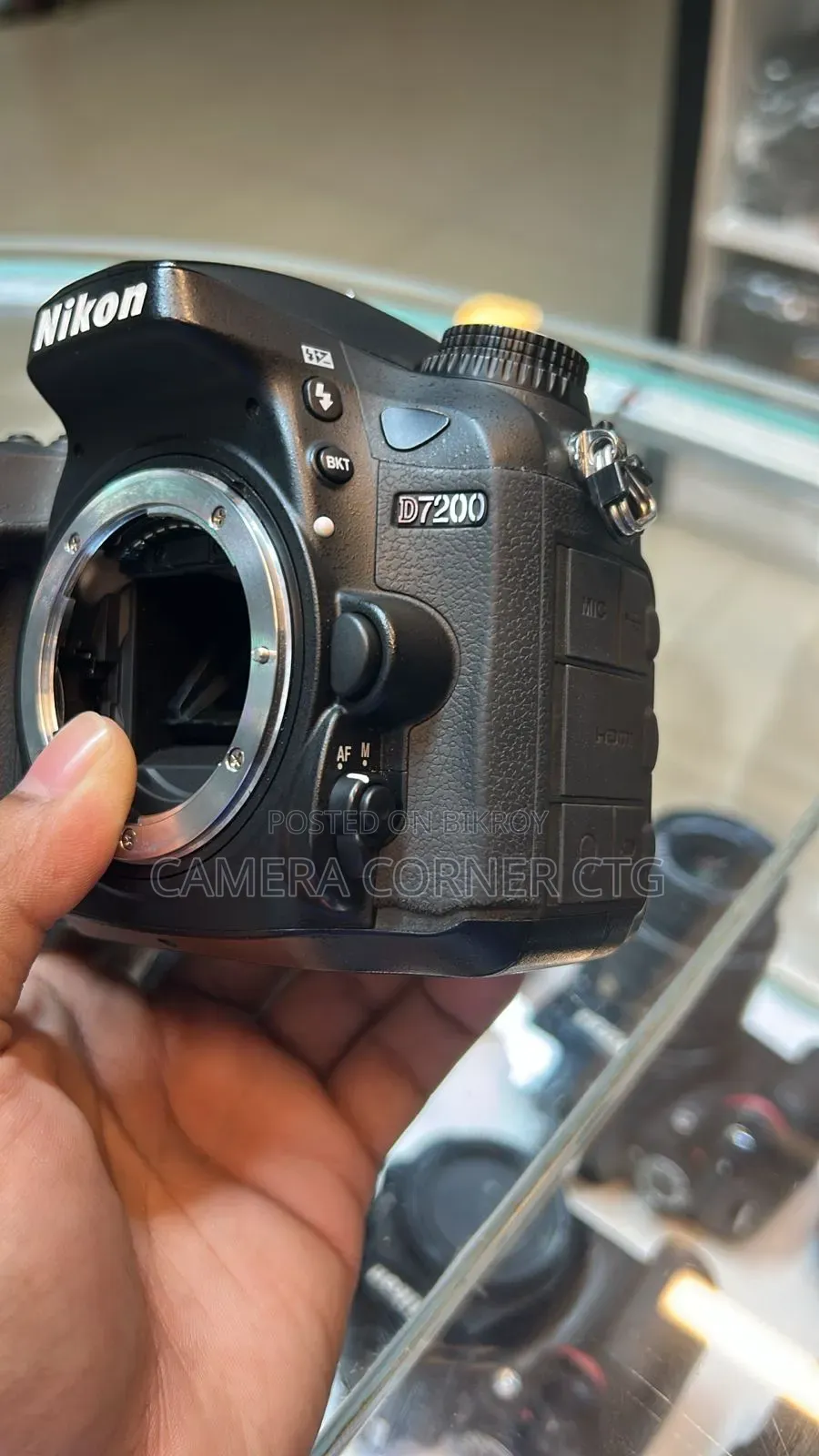 Nikon D7200