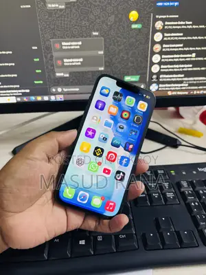Apple iPhone 13 128 GB Green