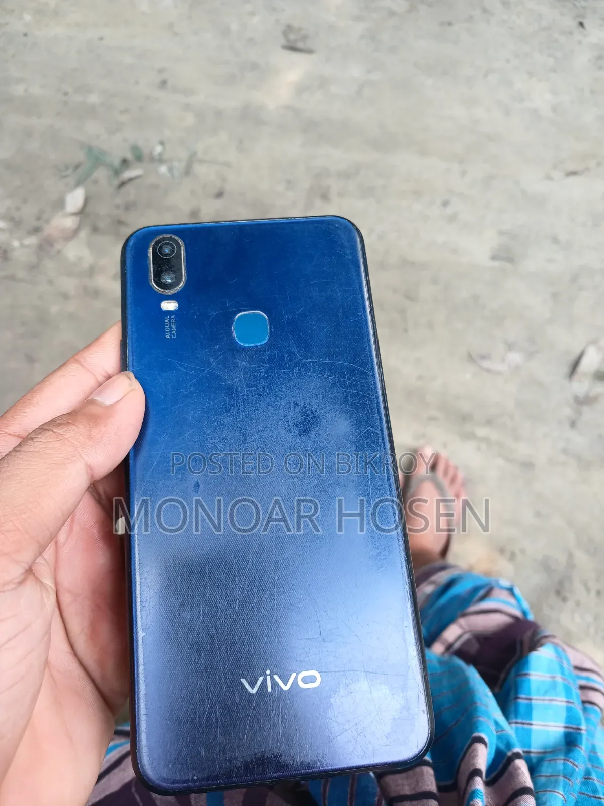 Vivo Y11 32 GB Blue
