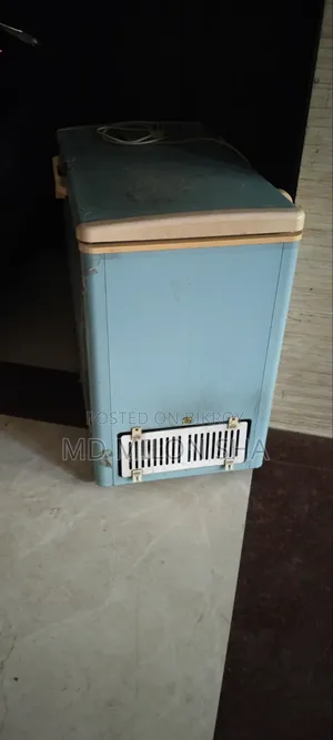 Deep Freezer 200 Liters