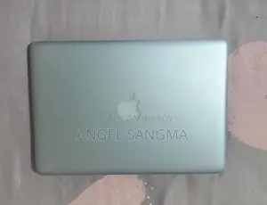 Laptop Apple MacBook 2012 8GB Intel Core I5 HDD 500GB