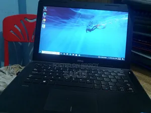 Laptop Dell Latitude 3380 8GB Intel Core I5 SSD 128GB