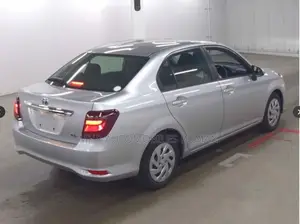 Toyota Axio 2023 Silver