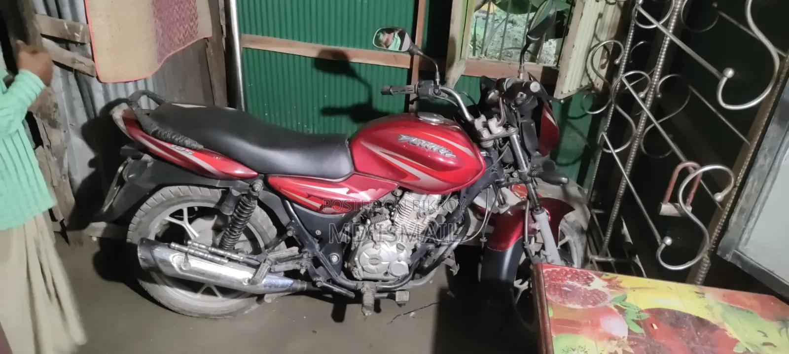 Bajaj Discover 125 2022 Red