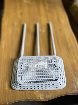 TP-Link Wifi Router 845N 300 MBPS Fresh Rcondition
