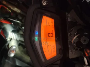Runner Bolt 165R 2023 Black