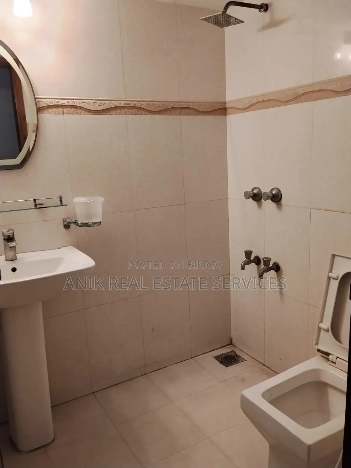 Furnished 3bdrm Apartment in Anik Real Estate, Gulshan for Rent