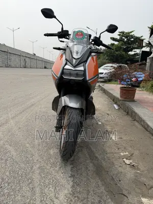 লিফান ১৫০সিসি ২০২৩ কমলা