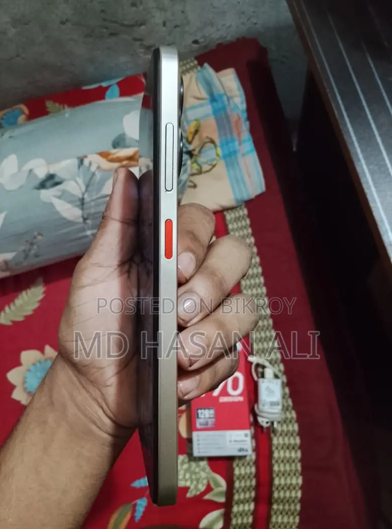 ZTE nubia V70 Design 128 GB Orange