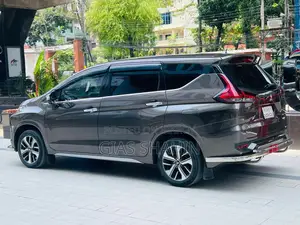 Mitsubishi Xpander 2018 Gray