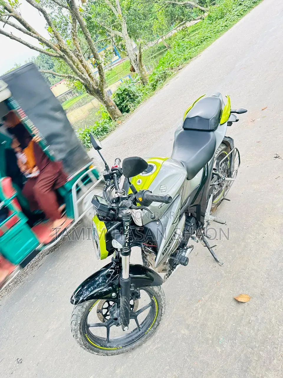 Suzuki Gixxer 2025 Gray