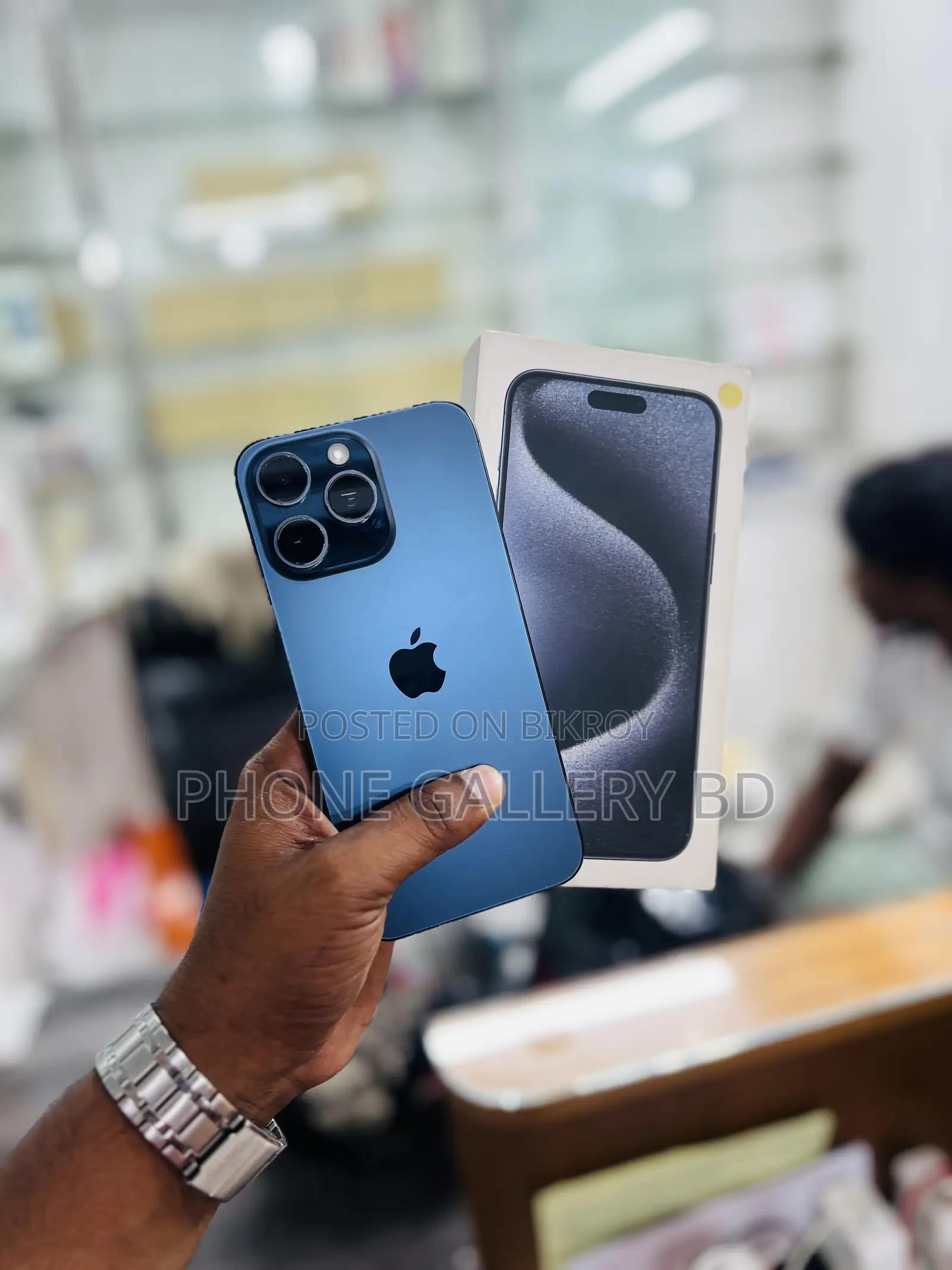 Apple iPhone 15 Pro Max 256 GB Gray