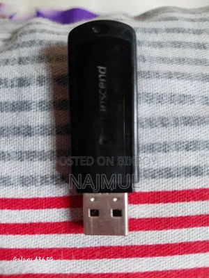 Transcend JetFlash 790 128 GB USB 3.1 Gen 1 Pen Drive