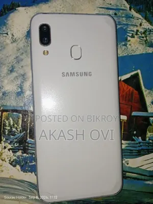 Samsung Galaxy A30 64 GB White