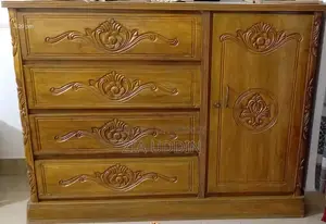 চেস্ট অফ ড্রয়ার