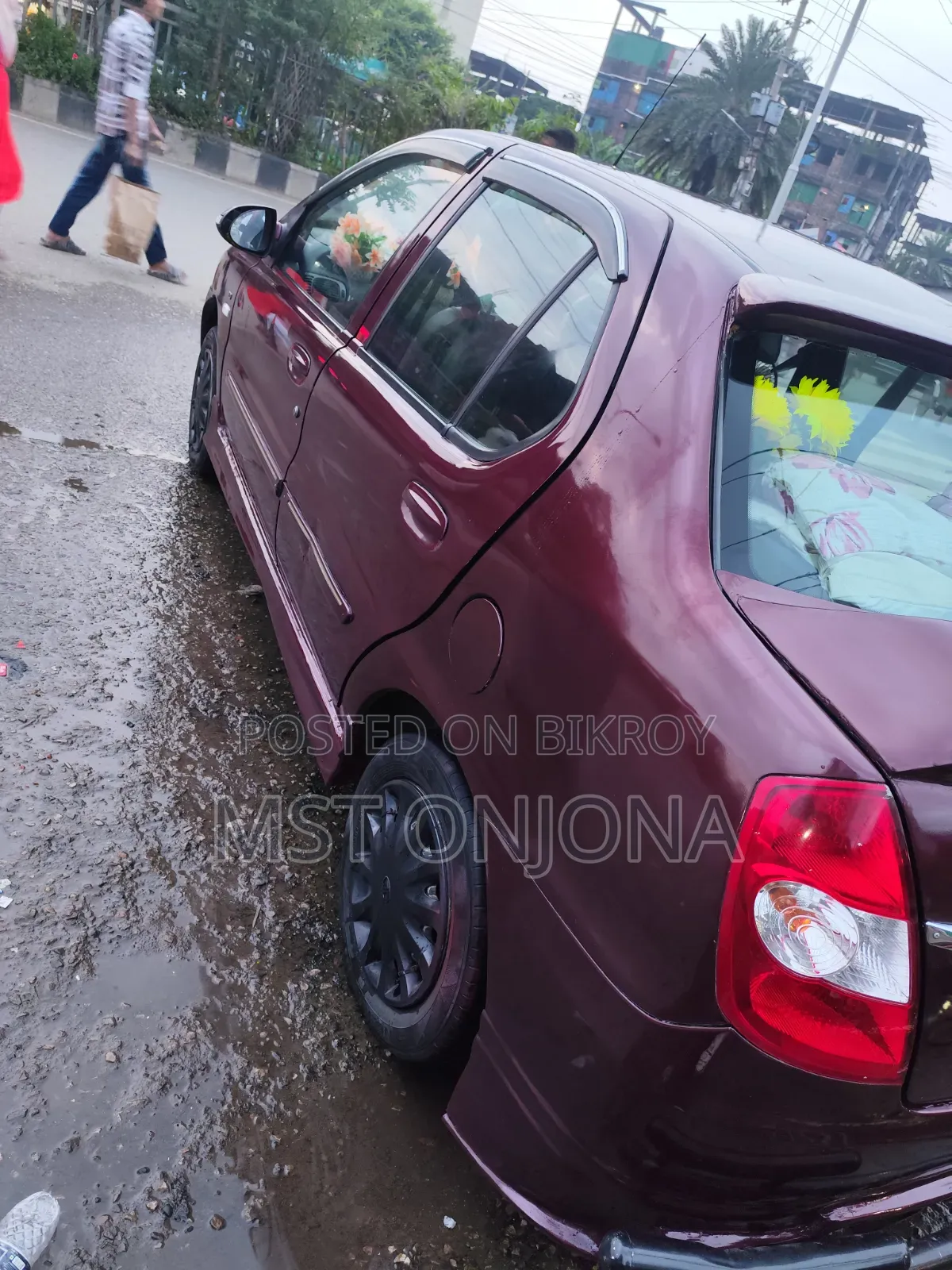 Tata Xenon 2014 Red
