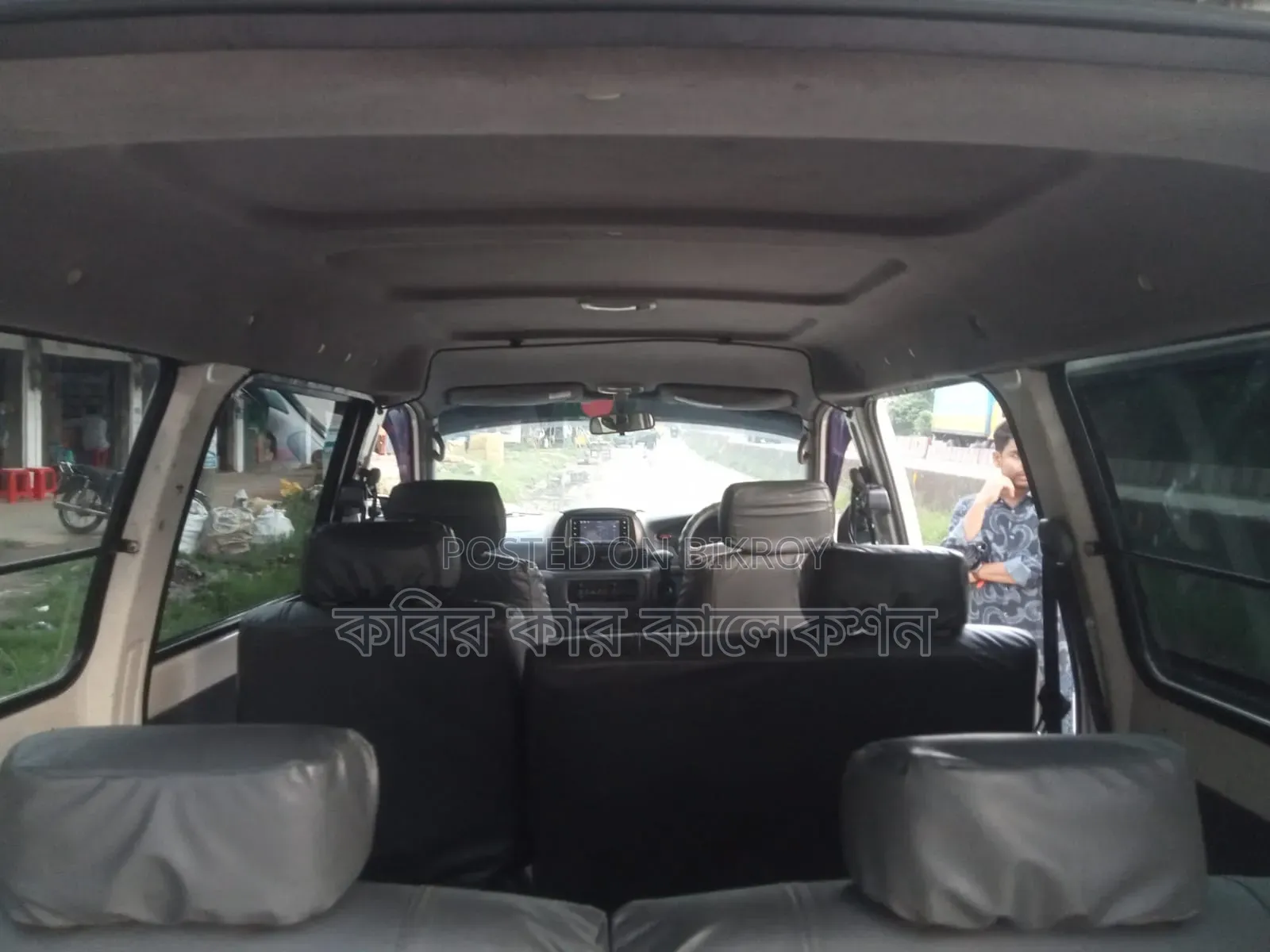 Toyota Noah 2006 White