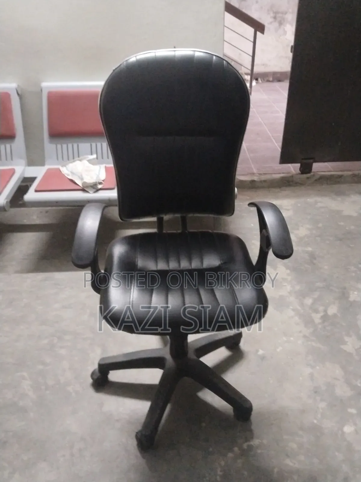 New Condition Chair