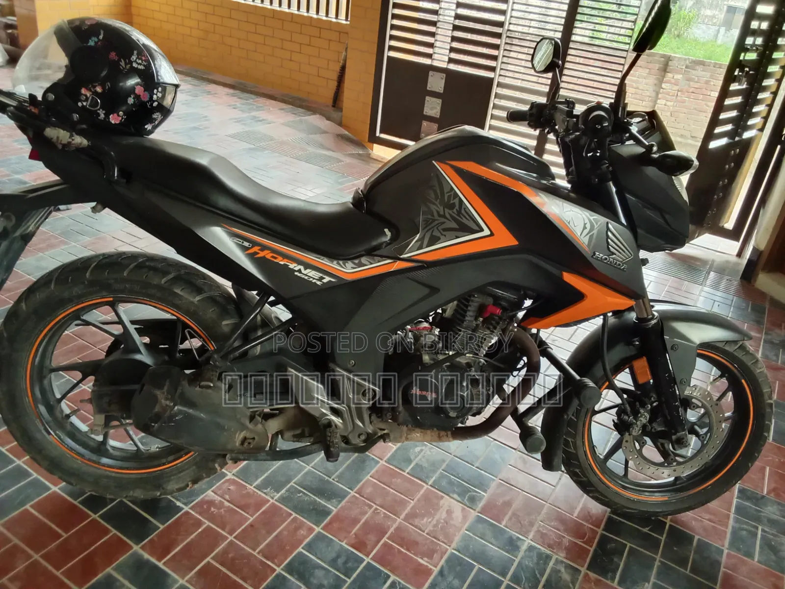 Honda Hornet 2018 Gray
