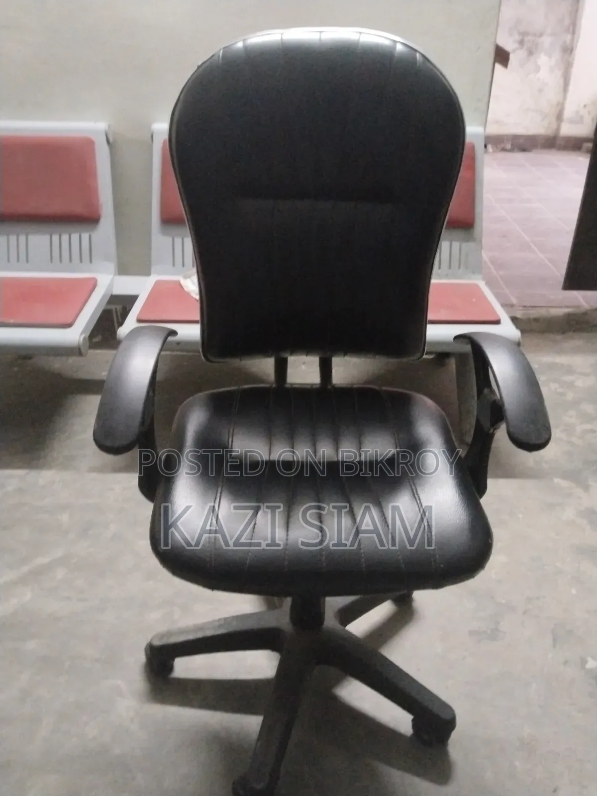 New Condition Chair