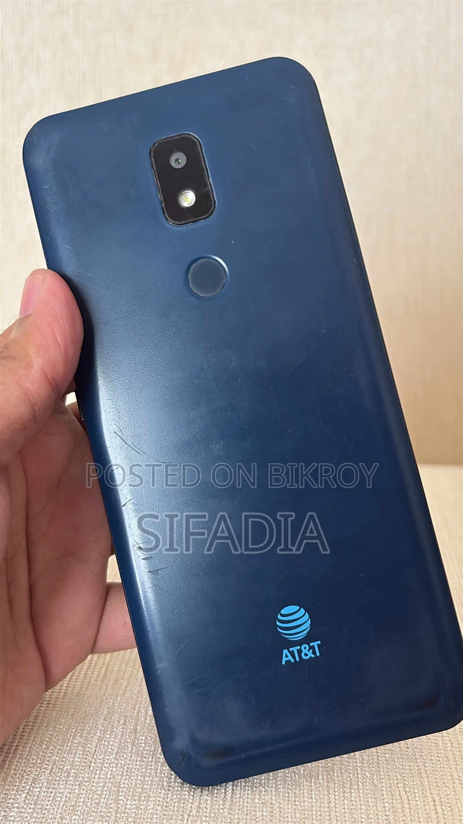 At T 32 Gb Blue
