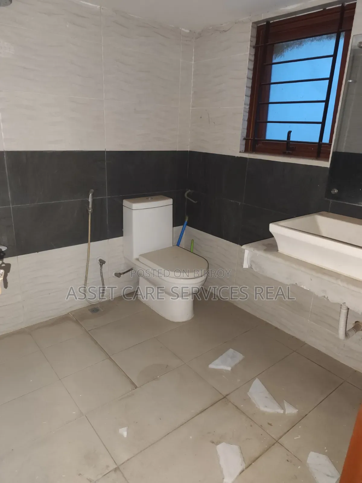 Independent House 6200-SQFT Office Rent Nikunja-1