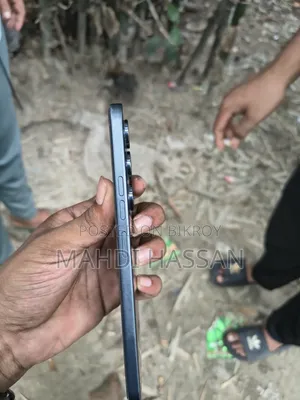 টেকনো স্পার্ক ৪০ প্রো ১২৮ জিবি ব্ল্যাক