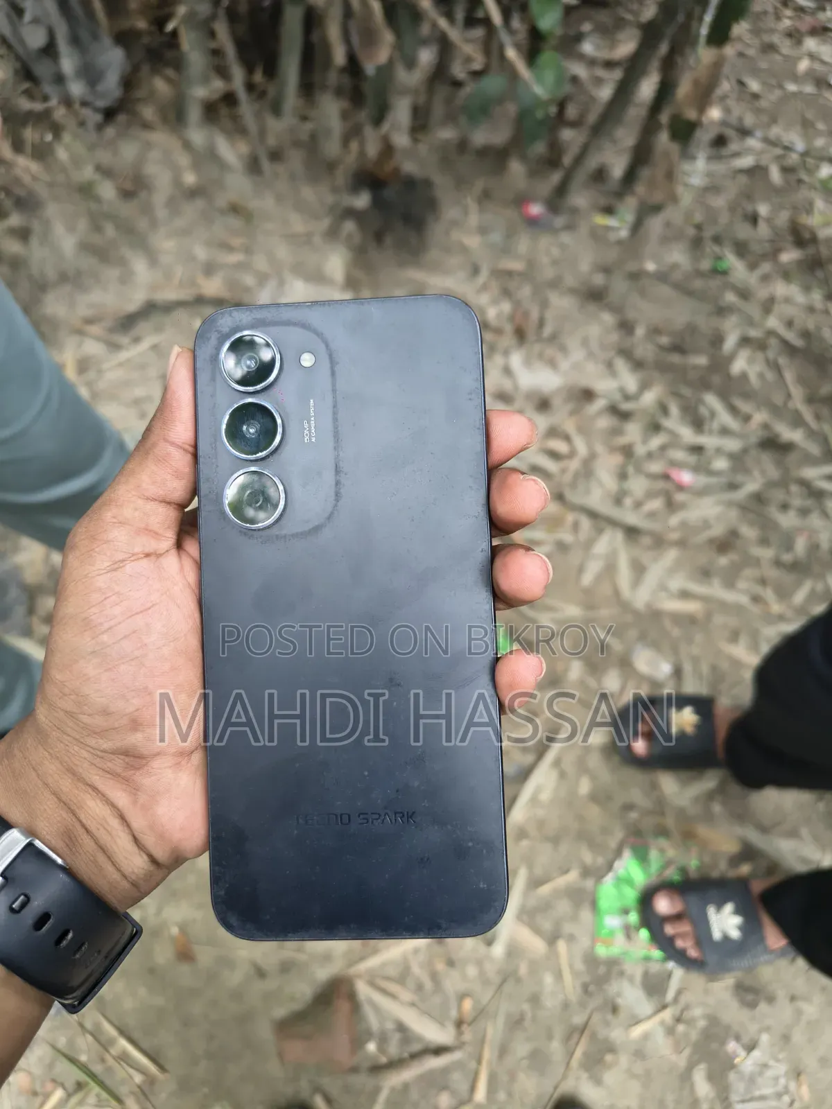 টেকনো স্পার্ক ৪০ প্রো ১২৮ জিবি ব্ল্যাক