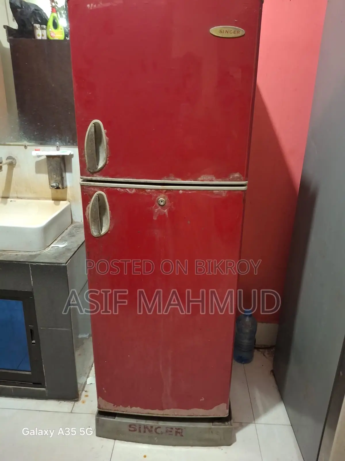 Singer 2 Fridge