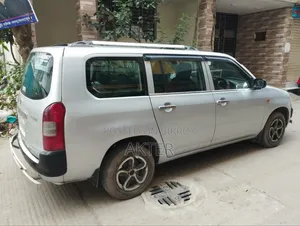 New Toyota Probox 1.5 GL 2WD 2005 Silver