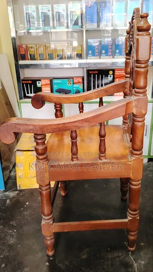কাঁঠাল কাঠের চেয়ার
