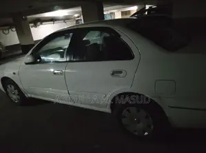Nissan Sunny 2008 White