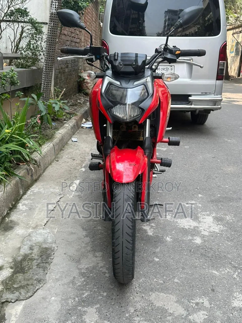 TVS Apache 160 4V 2022 Red
