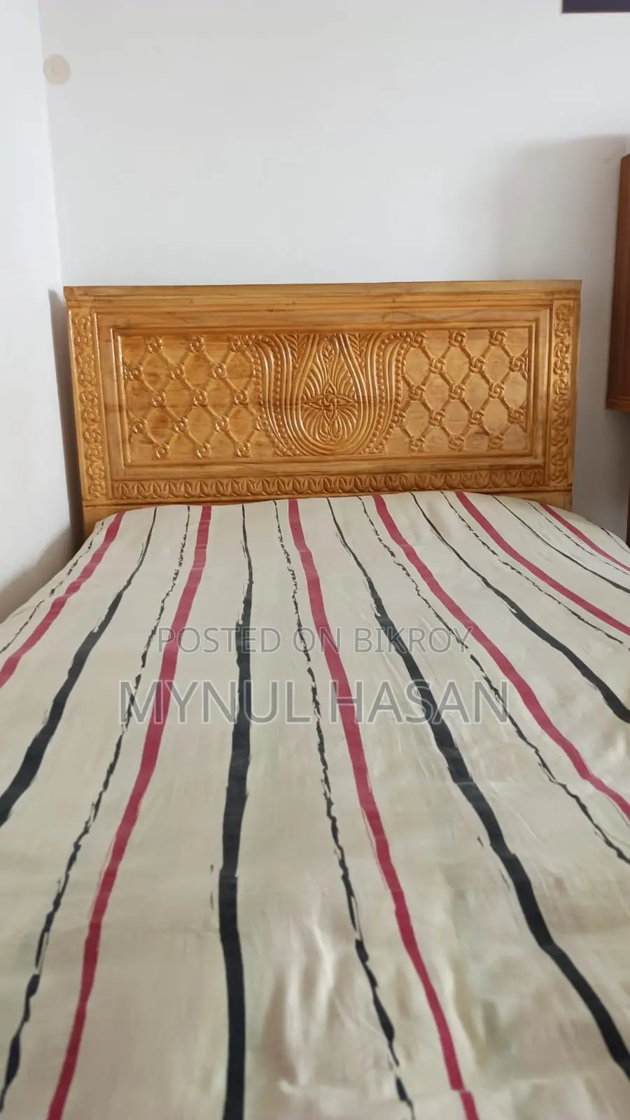 সেগুন কাঠের বক্স খাট। ৭/৪ ফিট
