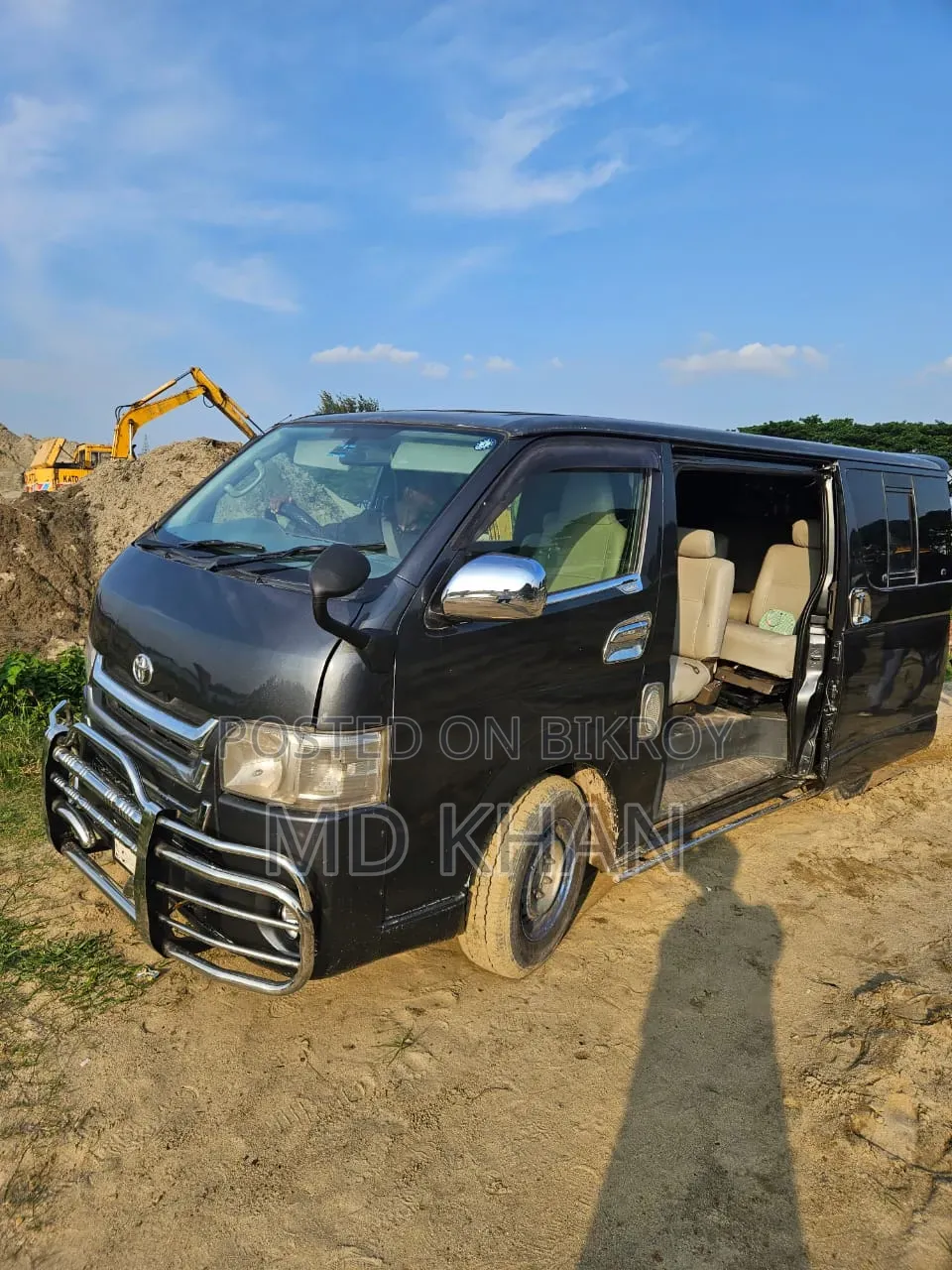 Toyota HiAce 2004 Grey